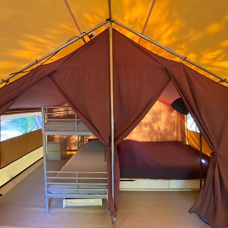 Camping La Kahute - Tente Lodge Au Coeur De La Foret Каркан Экстерьер фото