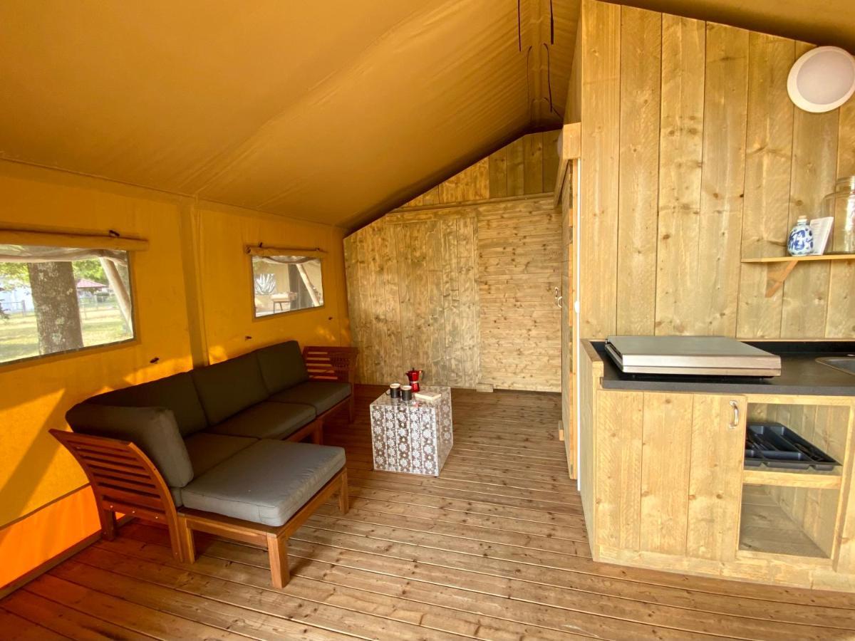 Camping La Kahute - Tente Lodge Au Coeur De La Foret Каркан Экстерьер фото