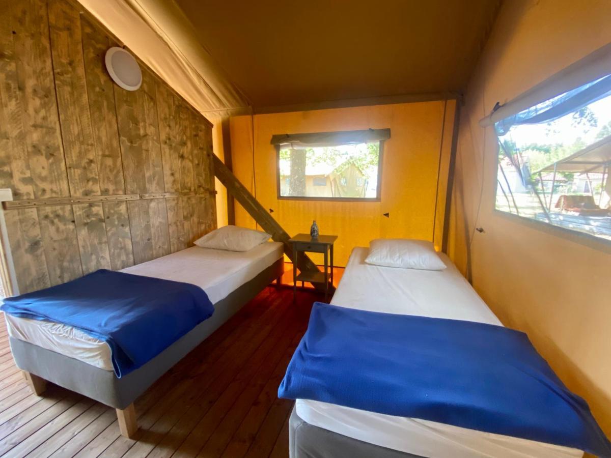 Camping La Kahute - Tente Lodge Au Coeur De La Foret Каркан Экстерьер фото