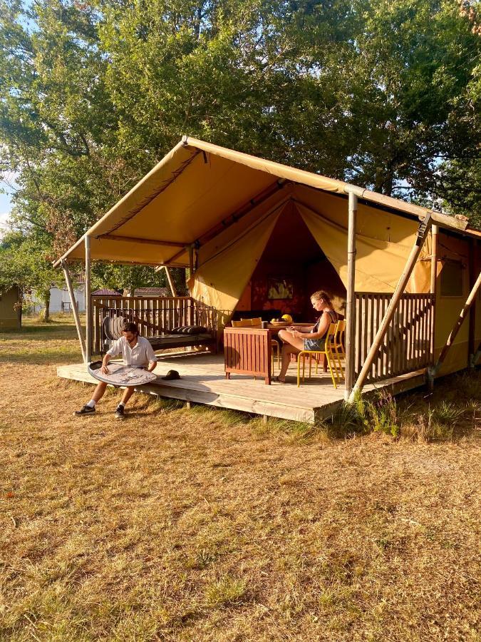 Camping La Kahute - Tente Lodge Au Coeur De La Foret Каркан Экстерьер фото