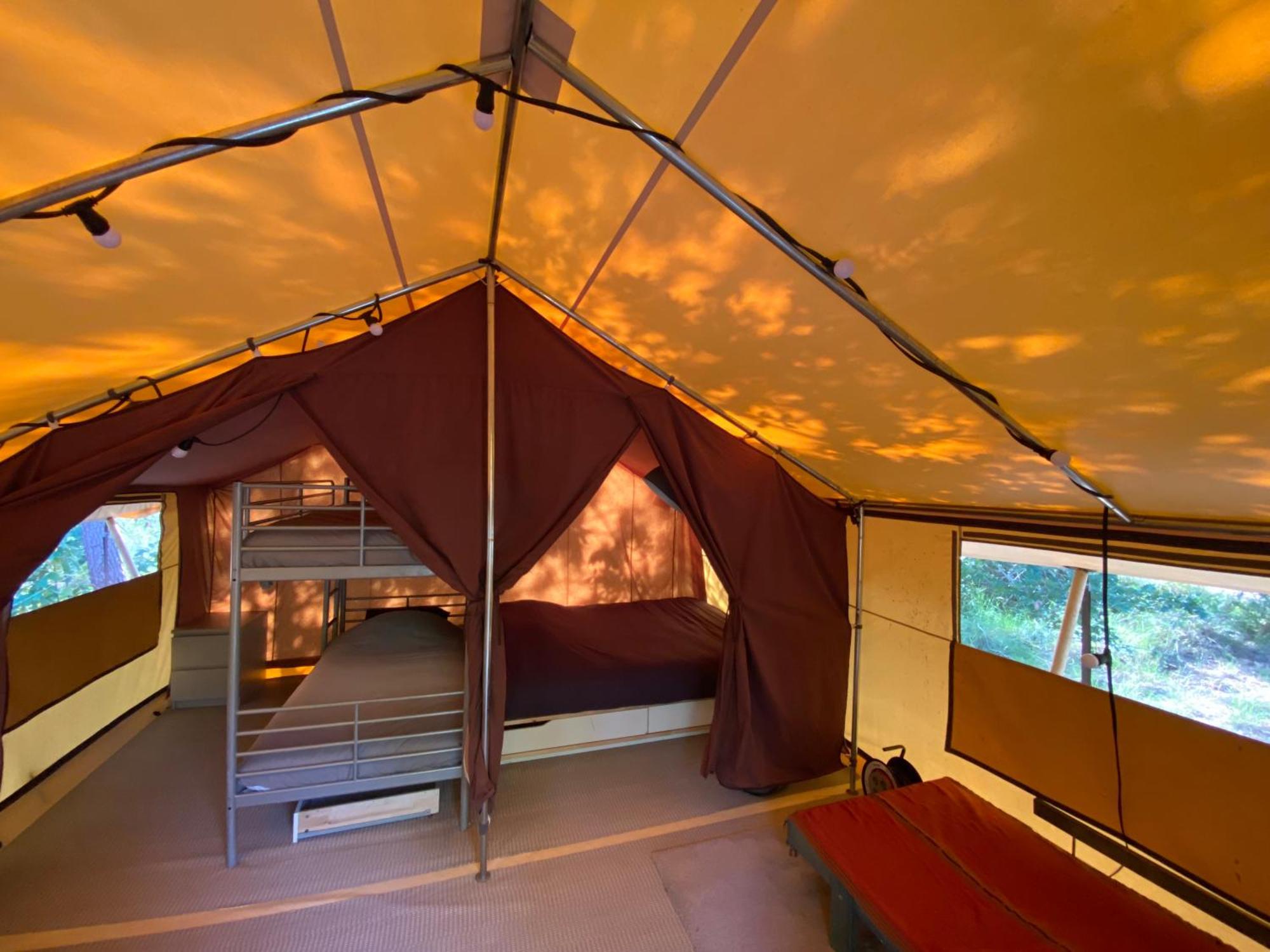 Camping La Kahute - Tente Lodge Au Coeur De La Foret Каркан Экстерьер фото