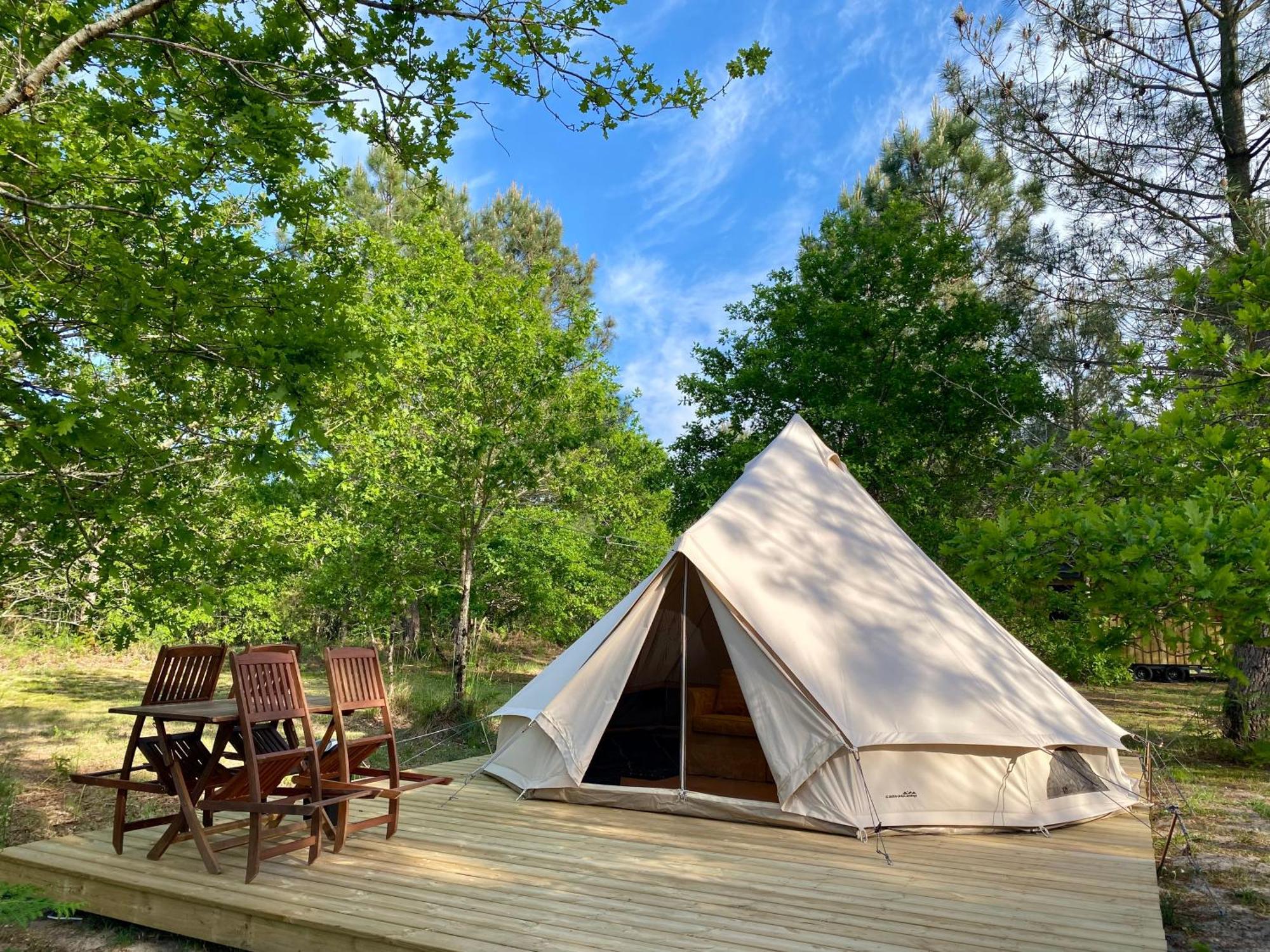 Camping La Kahute - Tente Lodge Au Coeur De La Foret Каркан Экстерьер фото